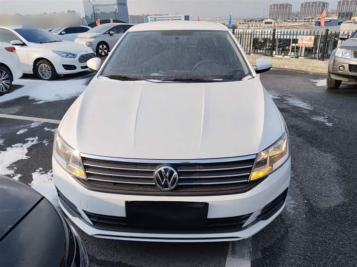 Фото 3 - Volkswagen Lavida