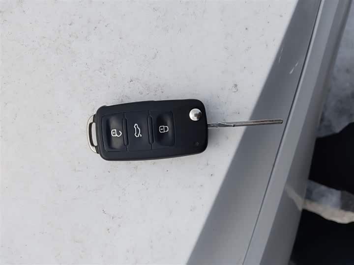 Фото 9 - Volkswagen Lavida