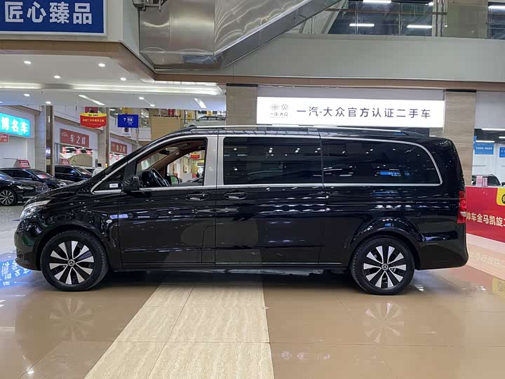 Фото 4 - Mercedes-Benz Vito