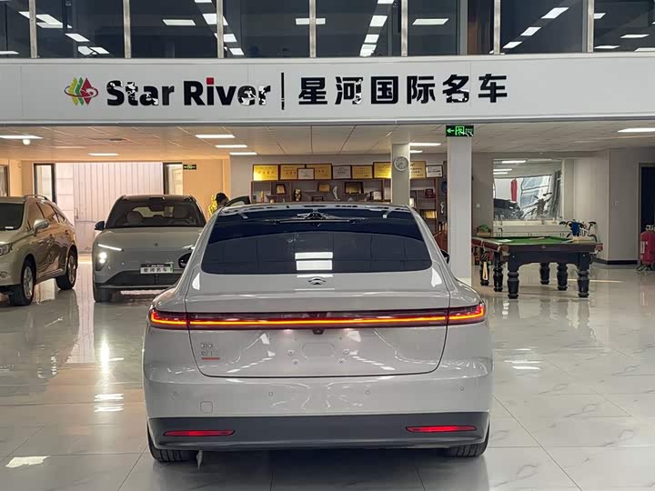 Фото 2 - Nio ET7