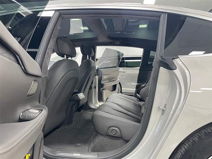 Фото 9 - Nio ET7