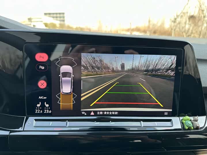 Фото 9 - Volkswagen Golf