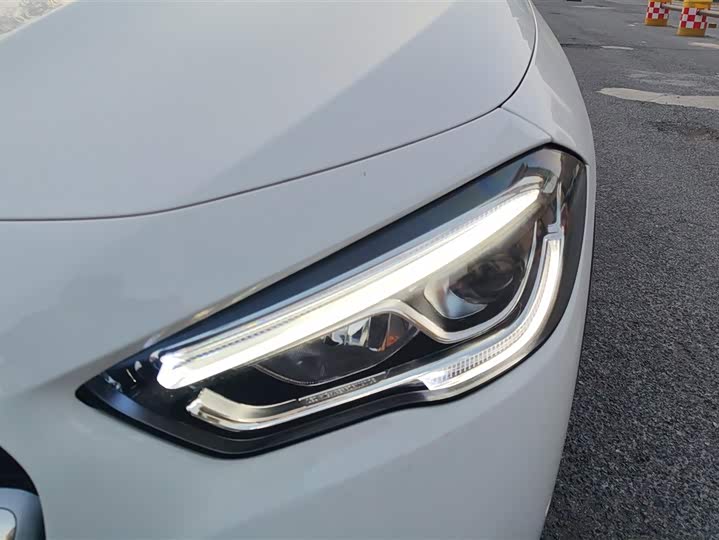 Фото 4 - Mercedes-Benz GLA-Class