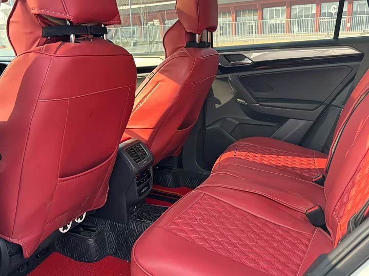 Фото 6 - Volkswagen Tayron