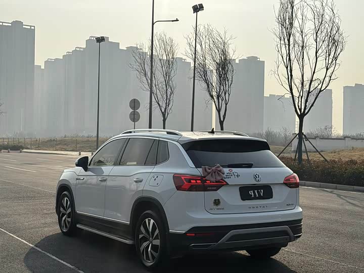 Фото 9 - Volkswagen Tayron