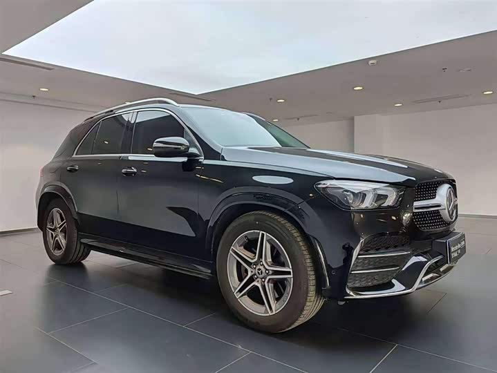 Фото 2 - Mercedes-Benz GLE-Class