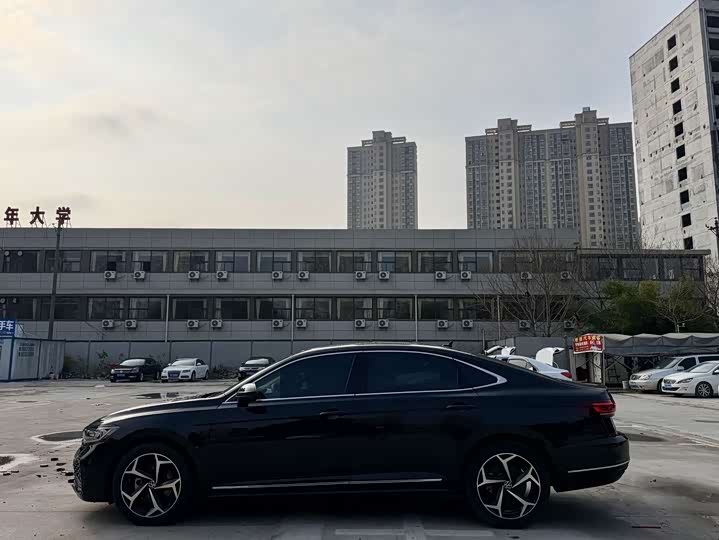 Фото 5 - Volkswagen Passat