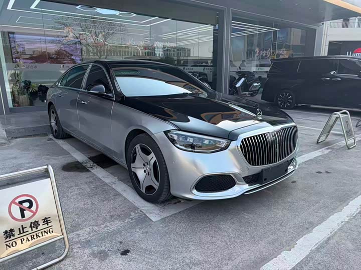 Фото 3 - Mercedes-Benz Maybach S-Class