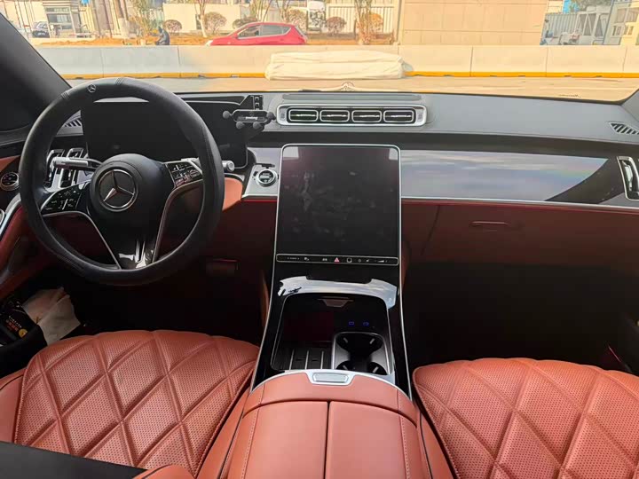 Фото 6 - Mercedes-Benz Maybach S-Class