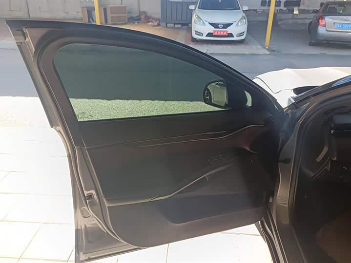 Фото 7 - Ford Mondeo