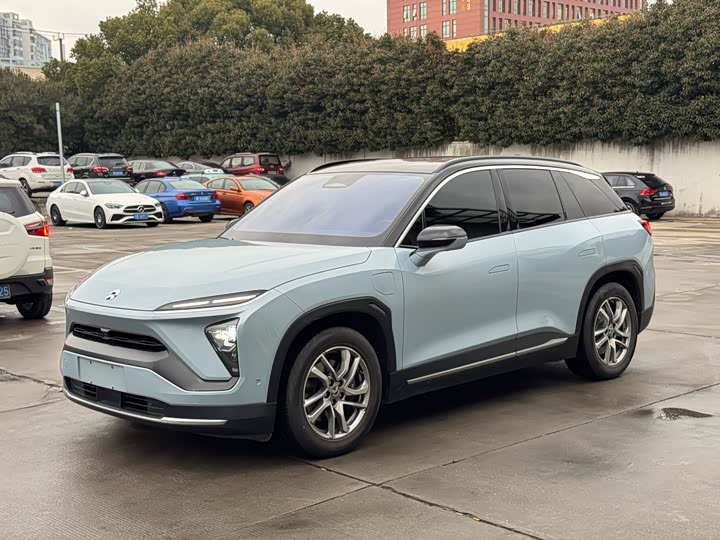 Фото 1 - Nio ES6