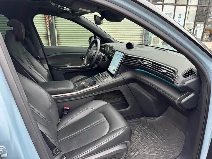 Фото 9 - Nio ES6