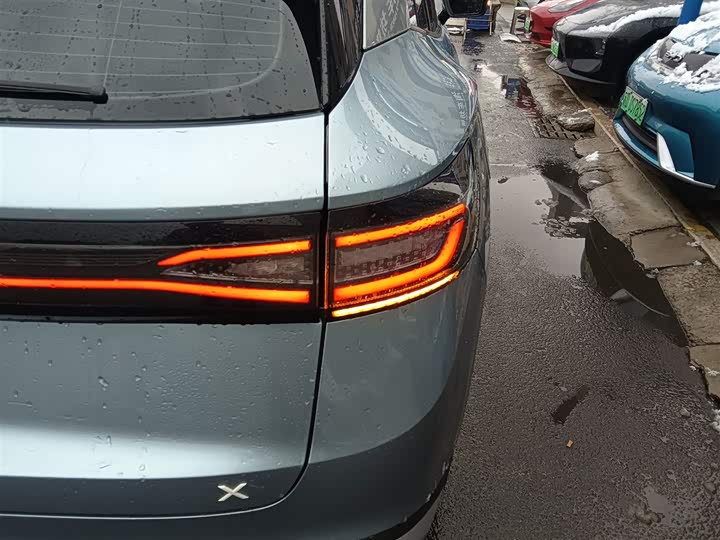 Фото 8 - Volkswagen ID.4 X