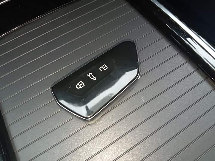 Фото 9 - Volkswagen ID.4 X