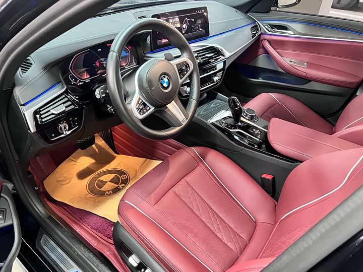 Фото 4 - BMW 5 Series