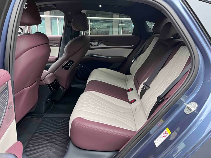 Фото 7 - BYD Seal