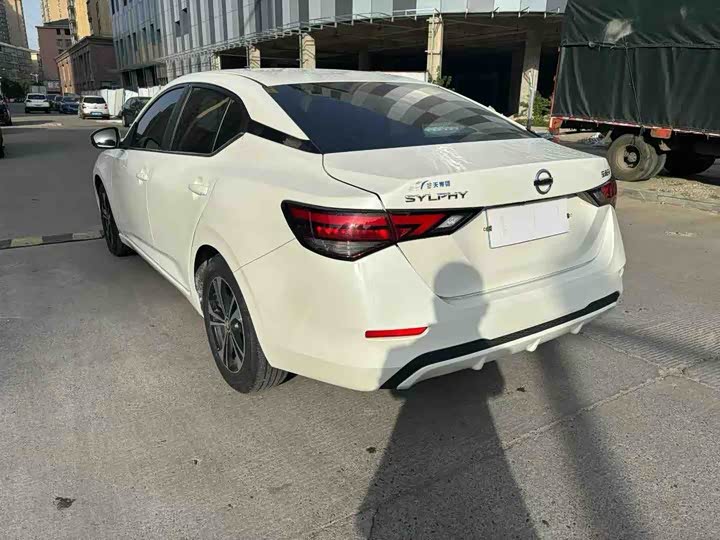 Фото 8 - Nissan Sylphy