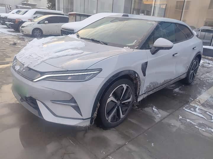 Фото 2 - BYD Song L