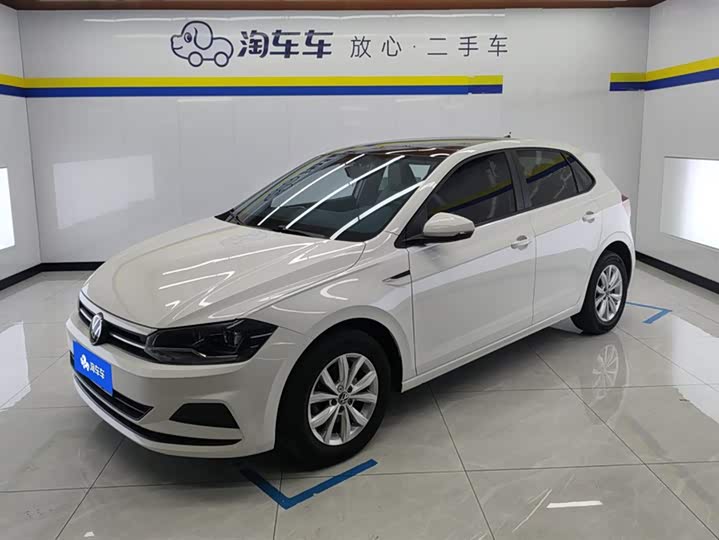 Фото 1 - Volkswagen Polo