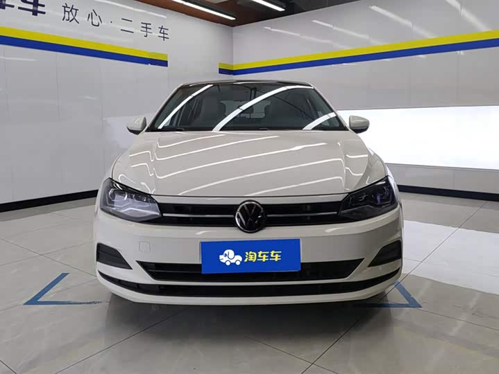 Фото 2 - Volkswagen Polo