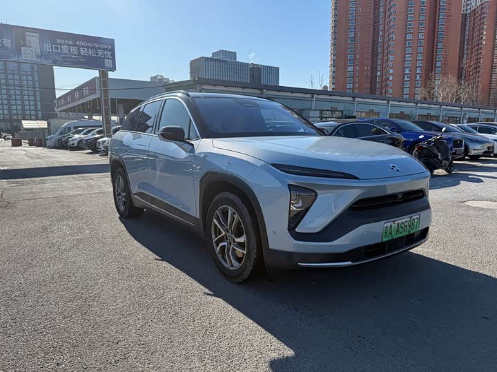 Фото 3 - Nio ES6