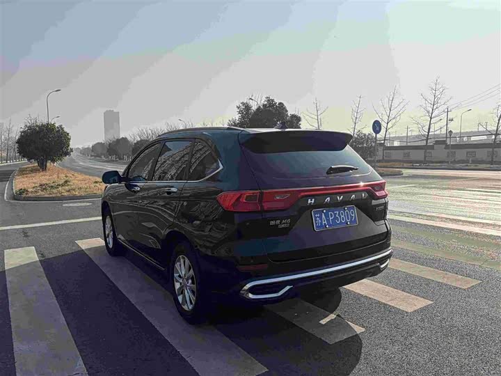 Фото 6 - Haval M6