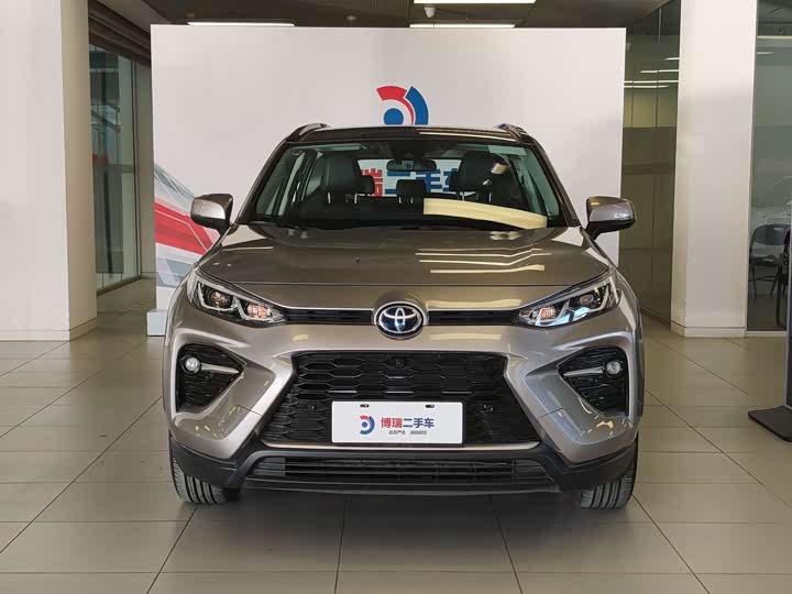 Фото 2 - Toyota Wildlander