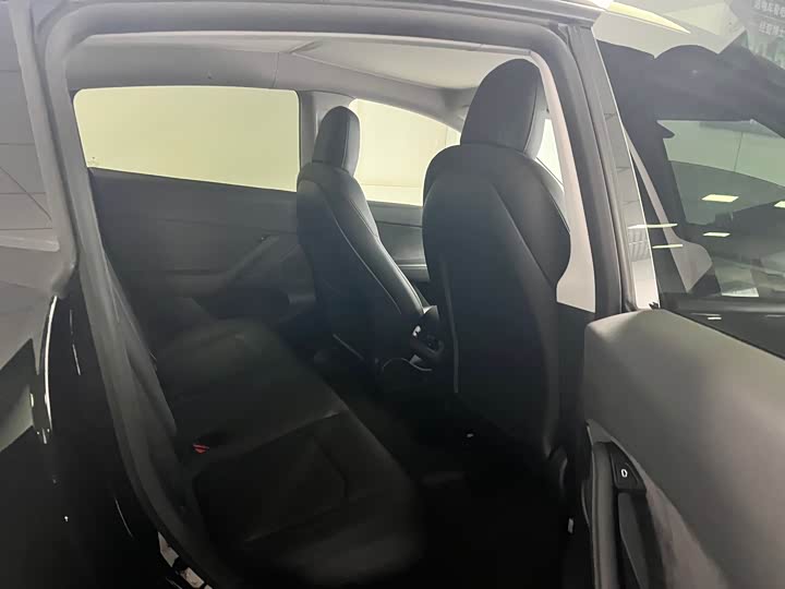 Фото 5 - Tesla Model Y