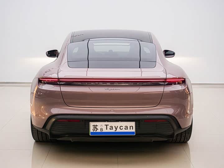 Фото 5 - Porsche Taycan