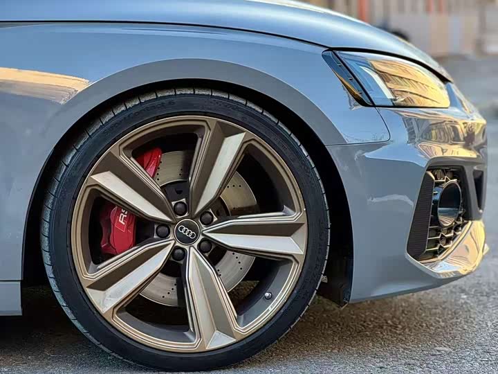 Фото 4 - Audi RS 5