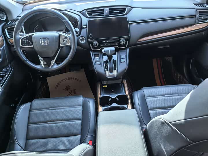 Фото 8 - Honda CR-V