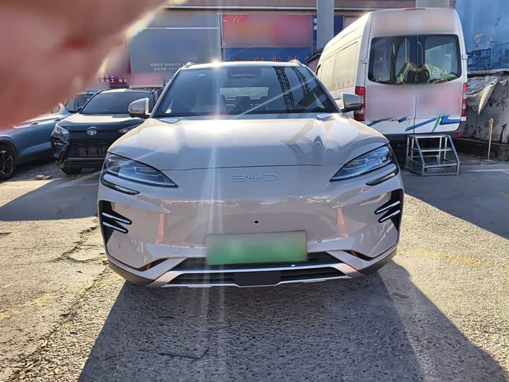 Фото 3 - BYD Song Plus Hybrid/EV