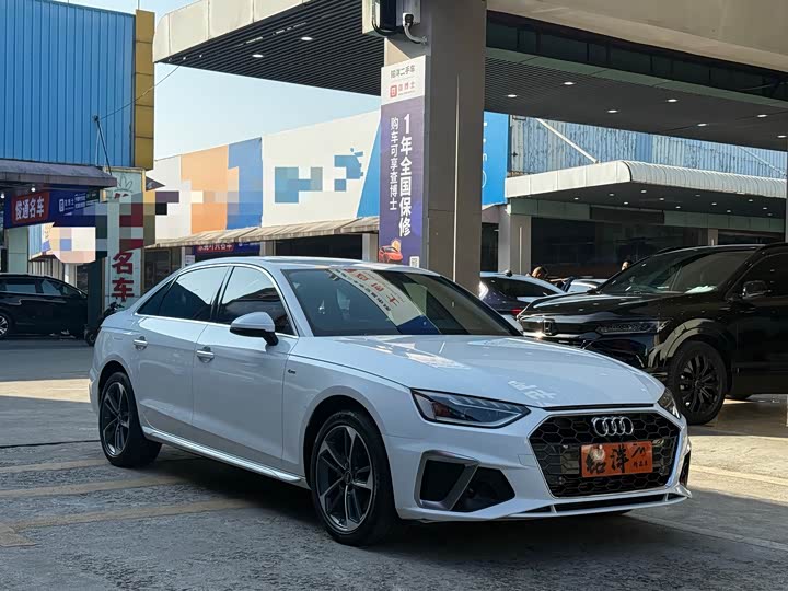 Фото 3 - Audi A4L