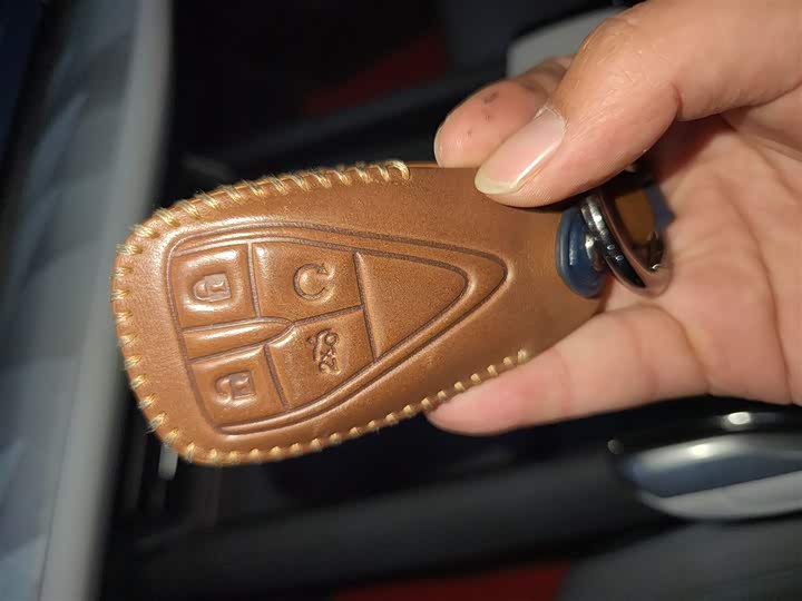 Фото 9 - Changan UNI-T