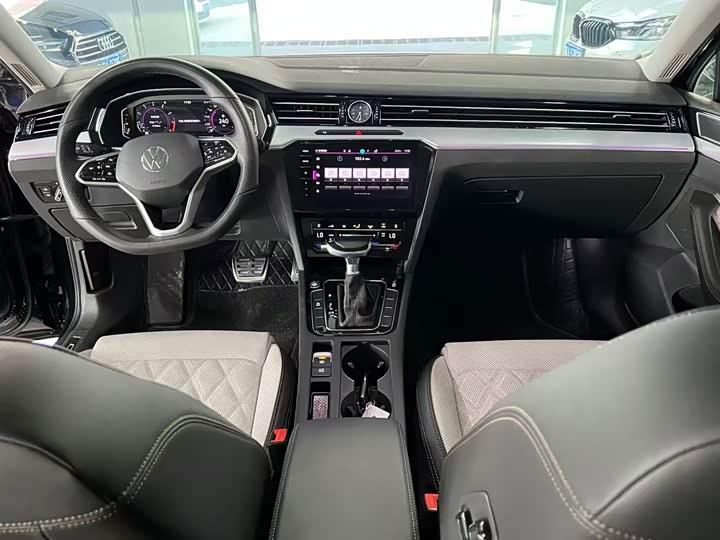 Фото 8 - Volkswagen Magotan