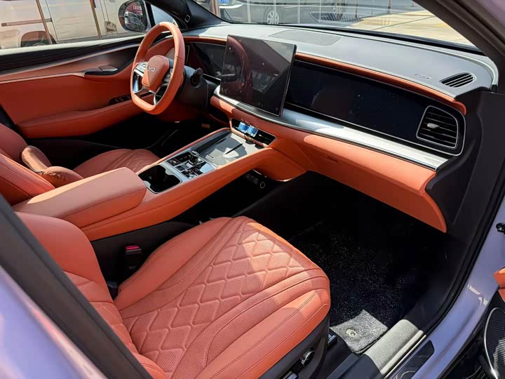 Фото 7 - BYD Sea Lion 07 EV