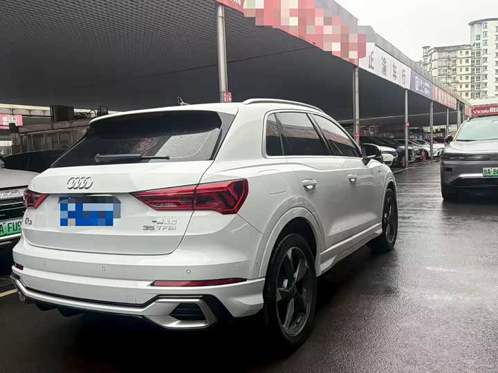 Фото 9 - Audi Q3