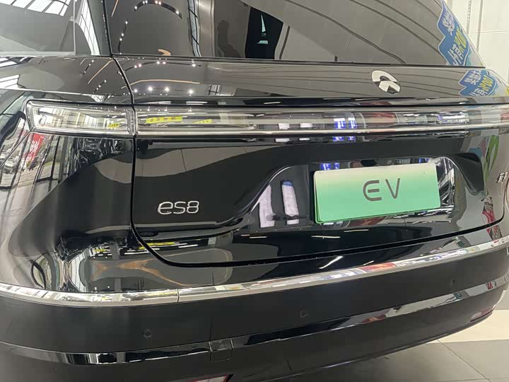 Фото 8 - Nio ES8