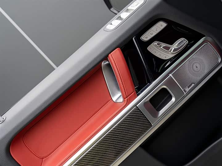 Фото 7 - Mercedes-Benz G-Class AMG