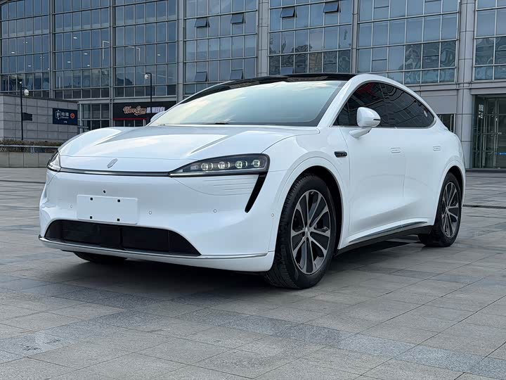 Фото 1 - Luxeed R7