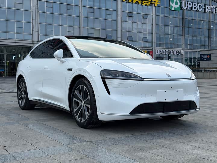 Фото 3 - Luxeed R7