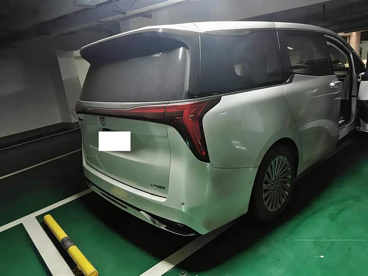 Фото 2 - Buick GL8 Century