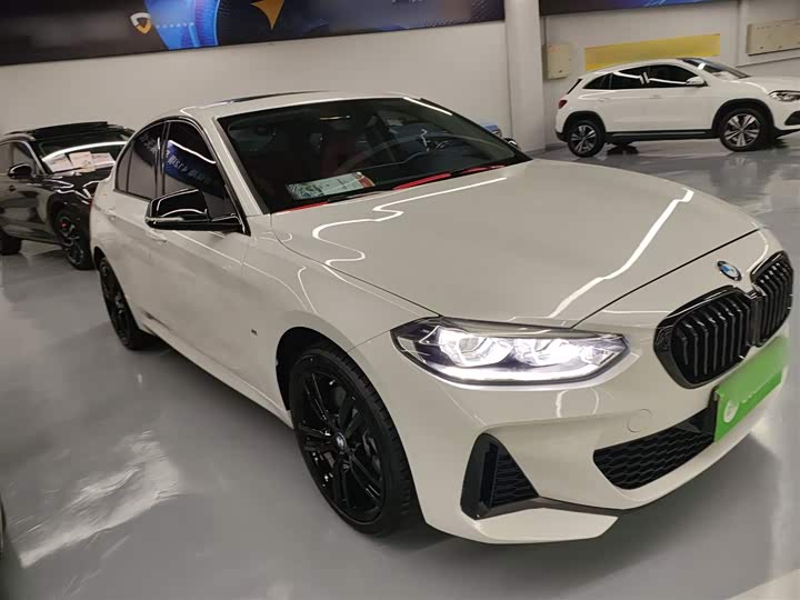 Фото 4 - BMW 1 Series