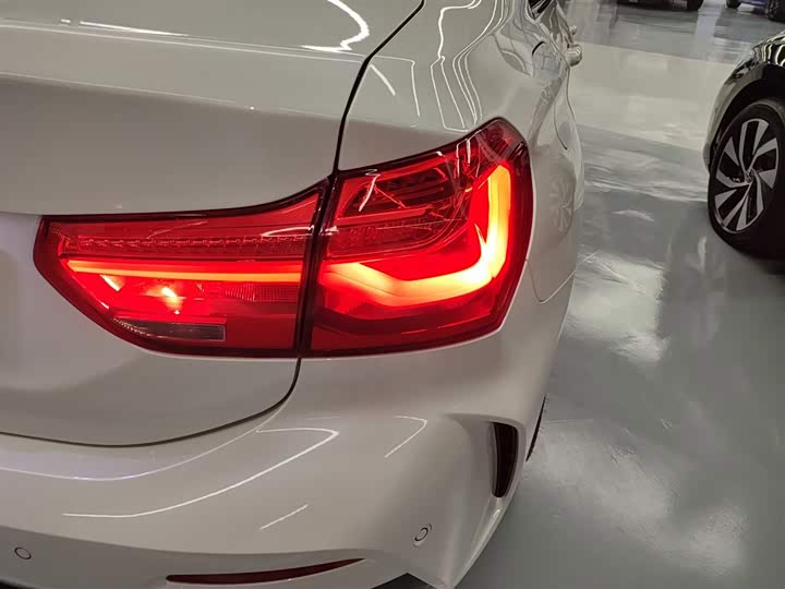 Фото 8 - BMW 1 Series