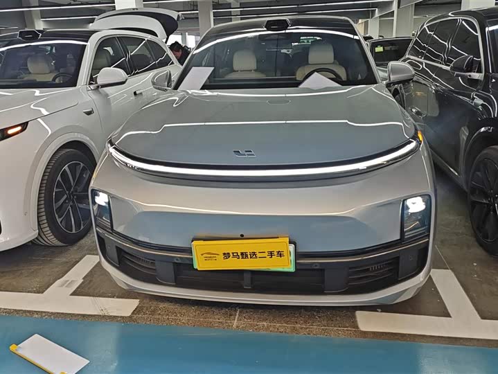 Фото 2 - LiXiang L9