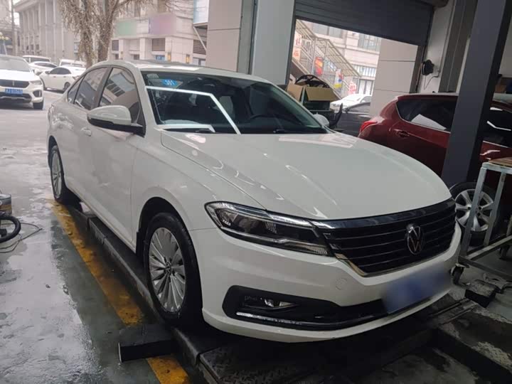 Фото 4 - Volkswagen Lavida