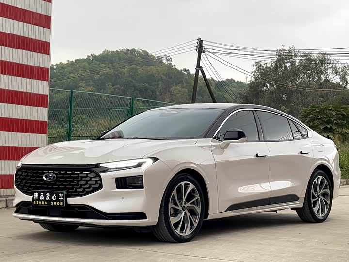 Фото 1 - Ford Mondeo