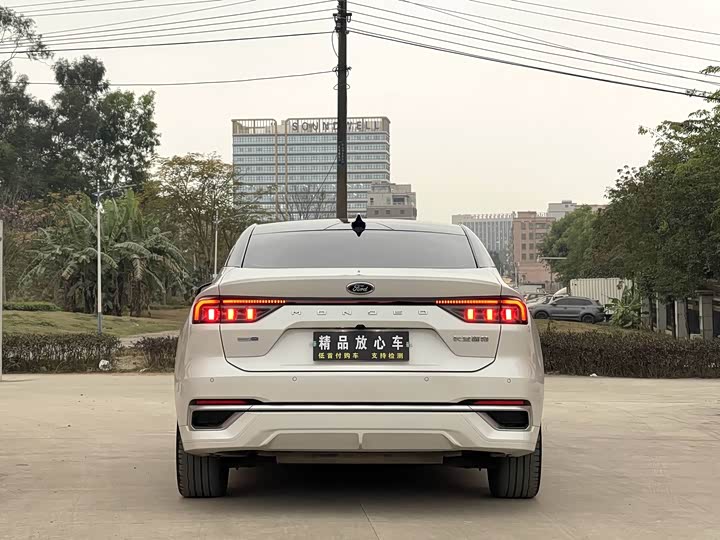 Фото 6 - Ford Mondeo