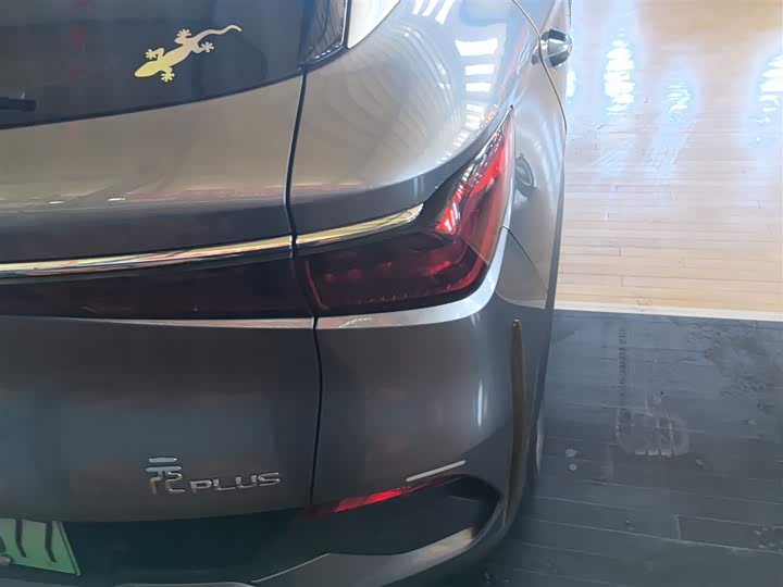 Фото 8 - BYD Yuan Plus