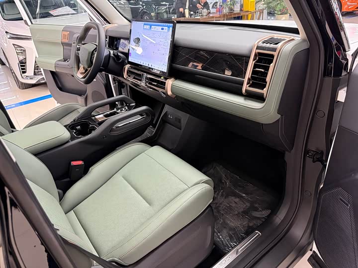 Фото 7 - Chery iCar 03